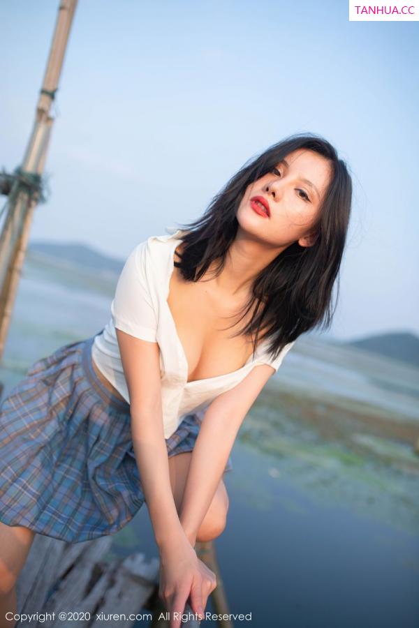 就是阿朱啊  [XiuRen]高清写真图 2020.09.14 No.2558 就是阿朱啊第3张图片